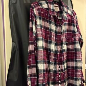 American Eagle soft plaid XL